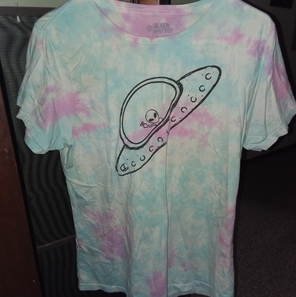 Black Matter Tops - Black matter tye dye alien UFO shirt